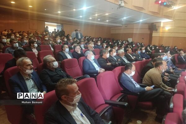 آیین تکریم و معارفه مدیر آموزش و پرورش ناحیه یک قم
