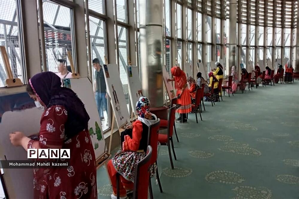 نمایشگاه آثار هنری هنرمندان سندرم‌دان