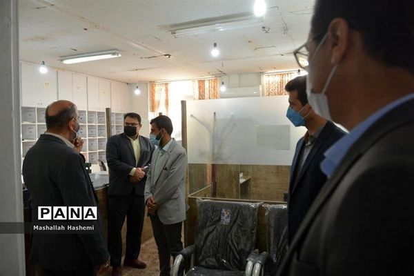 دیدار نوروزی مدیرکل آموزش و پرورش استان بوشهر با همکاران اداره‌کل