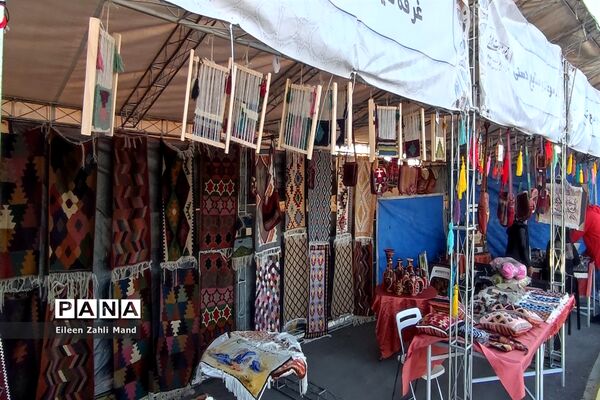 نمایشگاه اقوام، صنایع‌دستی و سوغات ایرانی در شهرستان رباط‌کریم