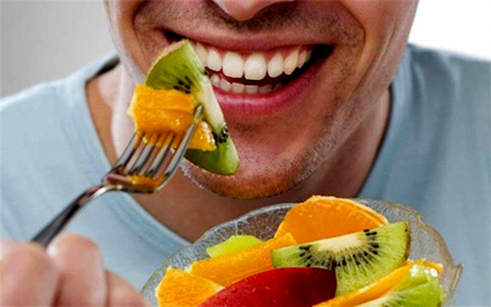 با ۴ عوارض زیاد میوه خوردن آشنا شوید