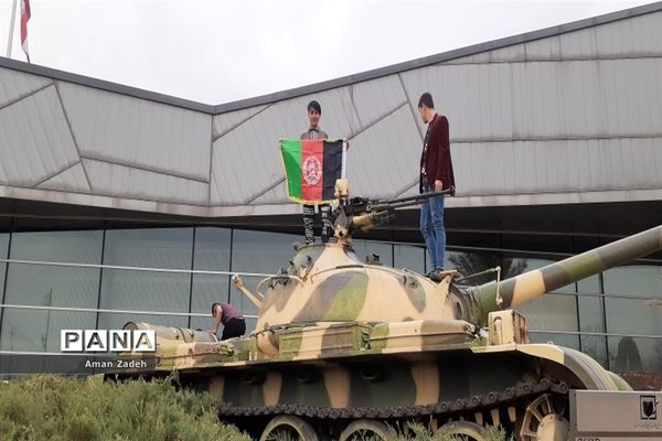 باغ موزه بزرگ انقلاب اسلامی و دفاع مقدس در ایام نوروز