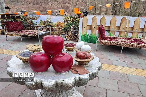 سفره‌های هفت‌سین و استقبال از بهار در رودهن