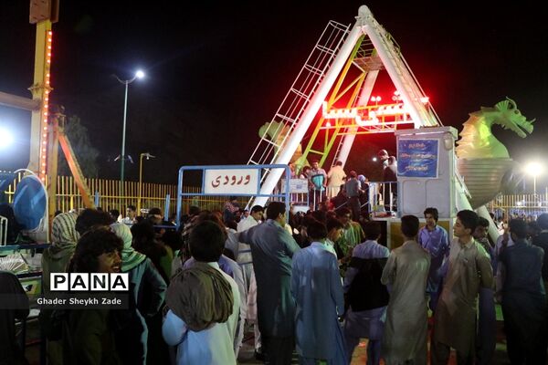 حضور کم سابقه مسافران در سواحل چابهار