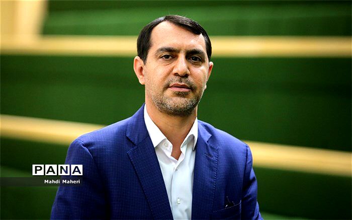 «ساماندهی سهام عدالت» و «نظارت بر ثبات قیمت‌ها» از اقدامات مثبت دولت سیزدهم در شش ماه گذشته