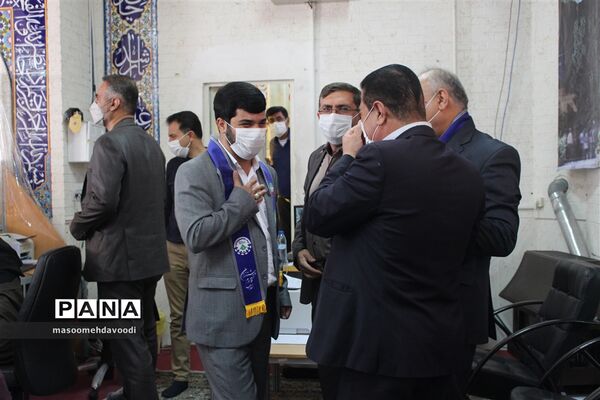 بازدید رئیس سازمان دانش‌آموزی فارس از ستاد اسکان ناحیه دو شیراز