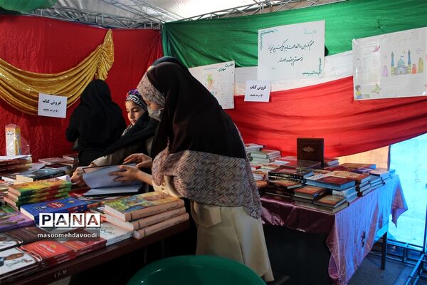 بازدید رئیس سازمان دانش‌آموزی فارس از ستاد اسکان ناحیه دو شیراز