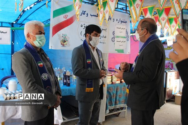 بازدید رئیس سازمان دانش‌آموزی فارس از ستاد اسکان ناحیه یک شیراز