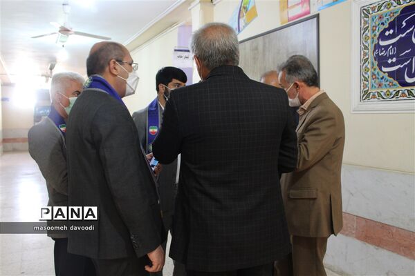 بازدید رئیس سازمان دانش‌آموزی فارس از ستاد اسکان ناحیه یک شیراز