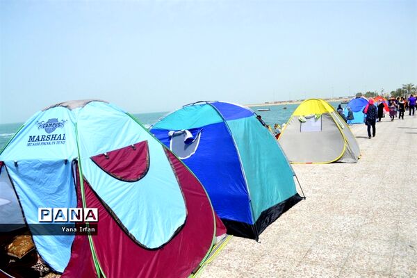 گردشگران نوروزی در سواحل زیبای بوشهر
