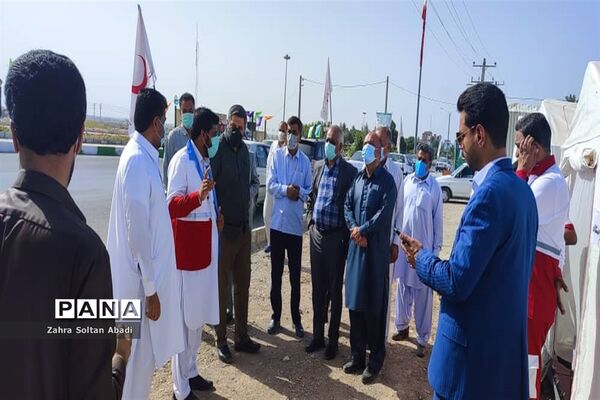 استقبال از مسافران نوروزی در ایرانشهر