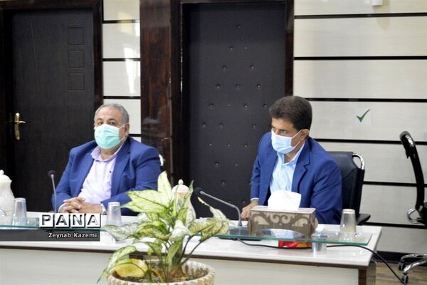 جلسه شورای معاونان اداره‌کل آموزش و پرورش استان بوشهر