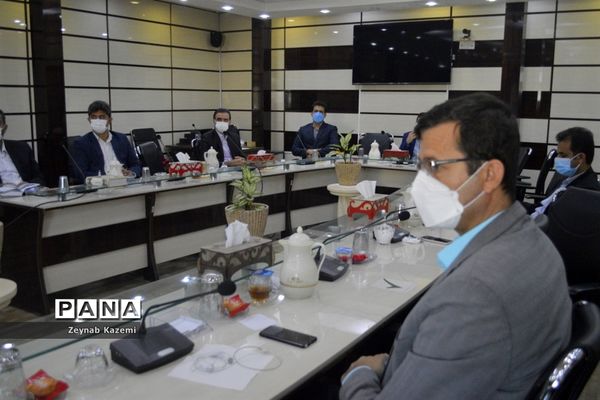 جلسه شورای معاونان اداره‌کل آموزش و پرورش استان بوشهر