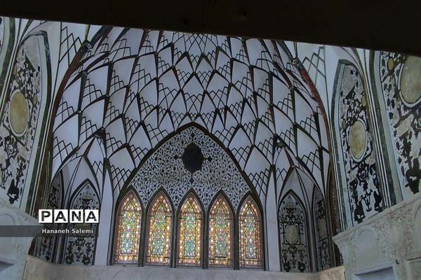 خانه طباطبایی‌ها،عروس خانه‌های ایرانی