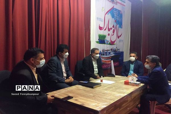 بازدید معاون اداره‌کل ارزیابی عملکرد وزارت آموزش و پرورش از ستاد اسکان شهرستان بوشهر