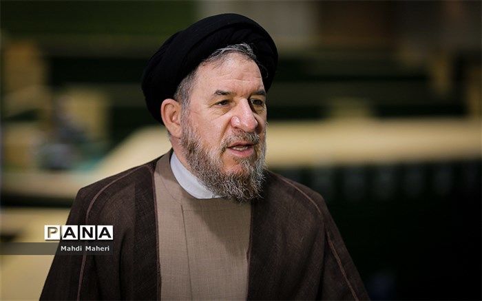 زمان حذف ارز ترجیحی در اختیار دولت است