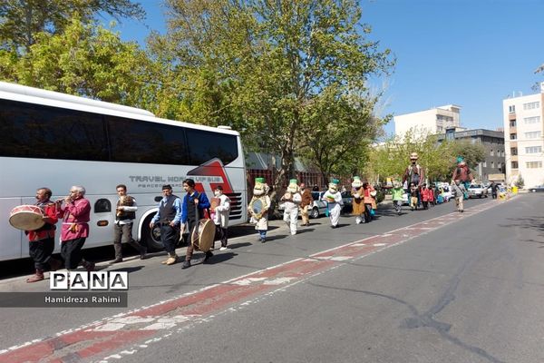 جشنواره لبخند بهار