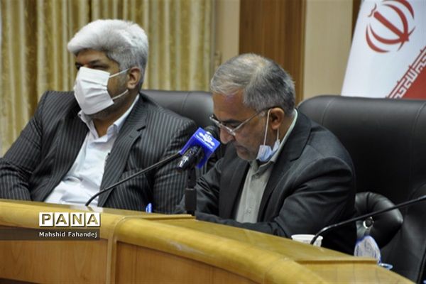 نشست خبری مدیرکل آموزش و پرورش استان فارس و معاون سیاسی، امنیتی و اجتماعی استانداری فارس