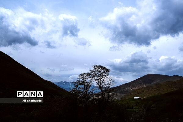 طبیعت زیبای منطقه کوهستانی البرز مرکزی