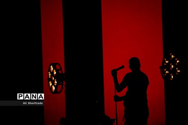 کنسرت محسن یگانه