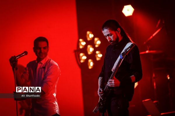 کنسرت محسن یگانه