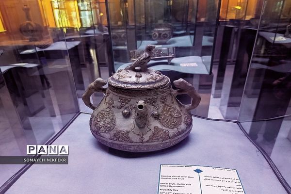 موزه آبگینه و سفالینه‌های ایران، موزه گردی متفاوت در تهران