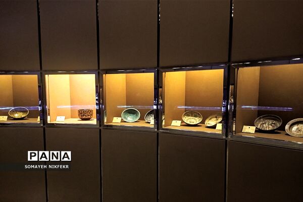 موزه آبگینه و سفالینه‌های ایران، موزه گردی متفاوت در تهران