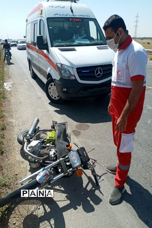 خدمت‌رسانی نیروهای امداد‌رسان جمعیت هلال‌احمر شهرستان امیدیه در ایام نوروز