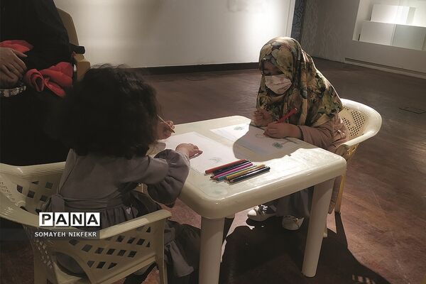 غرفه نقاشی ویژه کودکان در موزه ملی ایران، جهت آشنایی با فرهنگ و تمدن ایران
