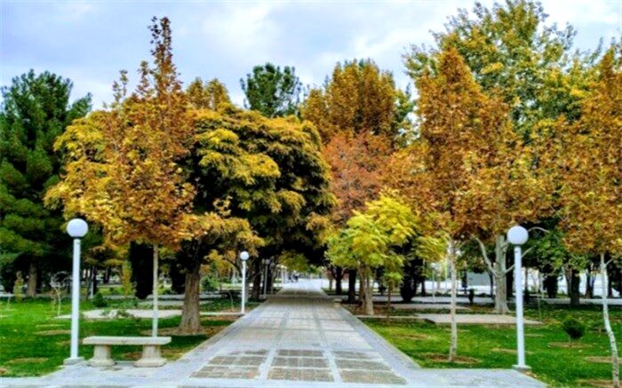 گزارش دانش‌آموز خبرنگار پانا از خدمات باغ غدیر اصفهان در ایام نوروز/ فیلم