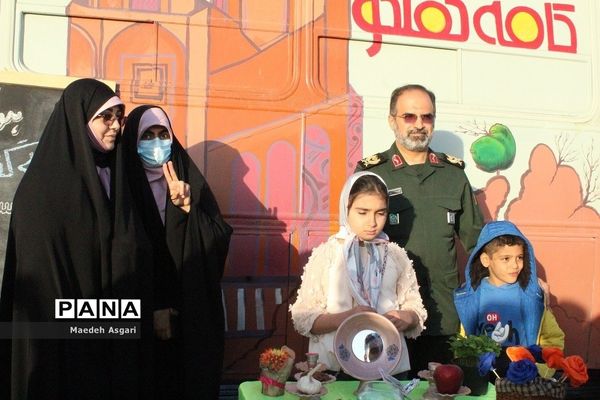 کافه گفتگوی «دختران آفتاب» در قم