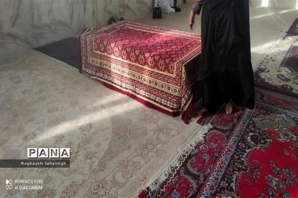 زیارتگاه باستانی بی بی دوست در سیستان