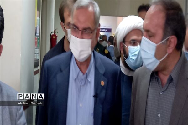 بازدید وزیر بهداشت از بیمارستان خاتم الانبیا خلیل‌آباد