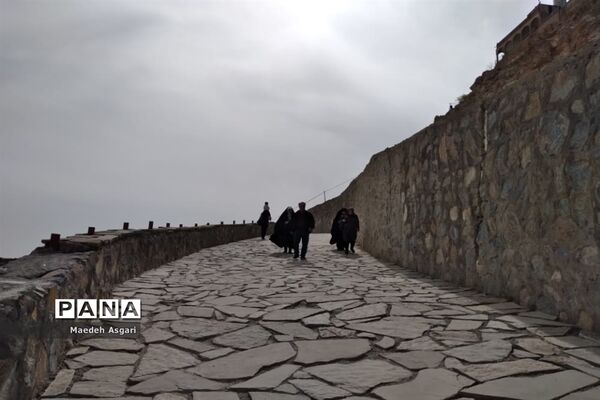 کوه خضر نبی(ع)، بام گردشگری قم