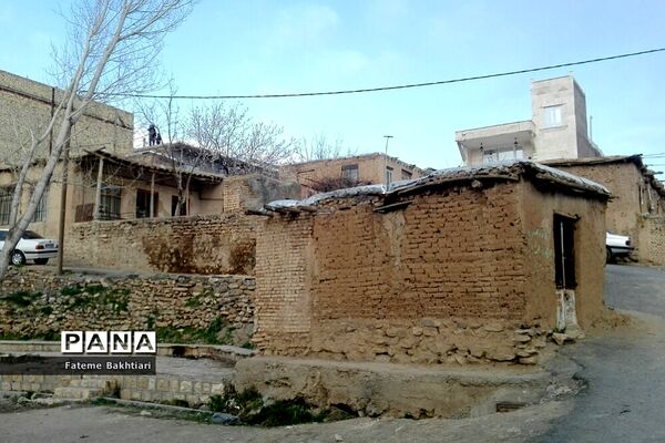 طبیعت بهاری و جاذبه‌های دیدنی روستای عمارت