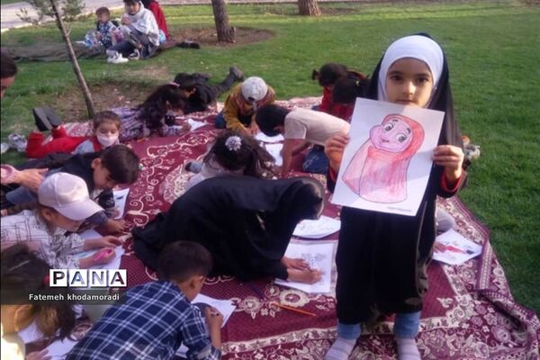 ایجاد ایستگاه‌های تذکر لسانی در اماکن توریستی شیراز