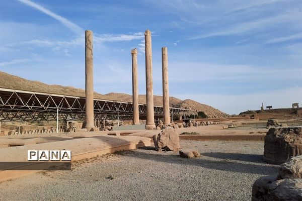 گردشگری در تخت جمشید