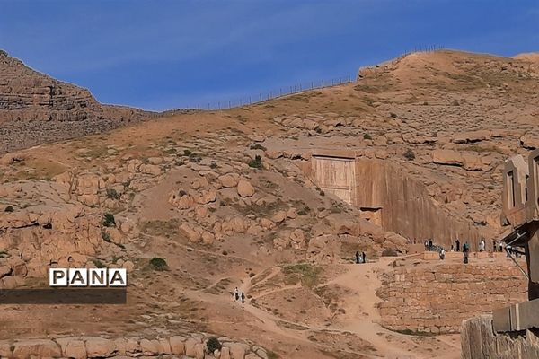 گردشگری در تخت جمشید