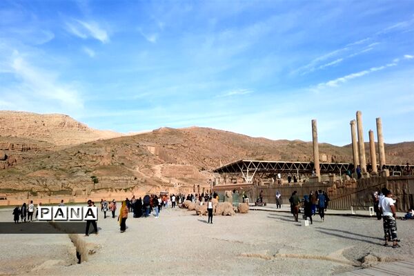 گردشگری در تخت جمشید