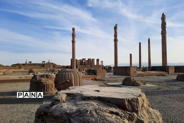 گردشگری در تخت جمشید