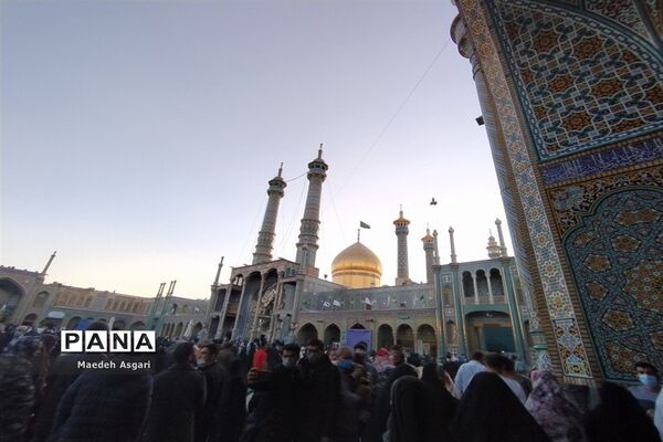 انس دلدادگان با حرم حضرت معصومه (س) و مسجد جمکران