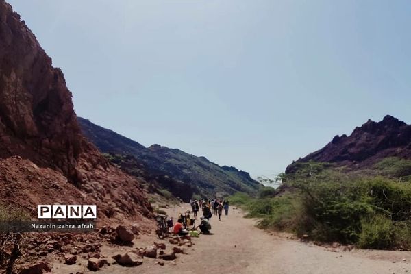 هرمز، نگین سرخ خلیج فارس