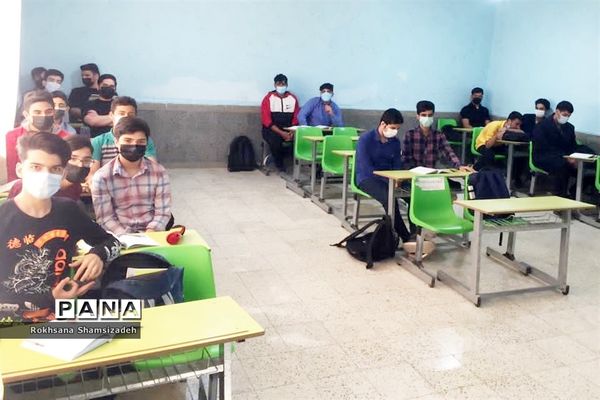 بازگشایی حضوری مدارس در شهرستان امیدیه