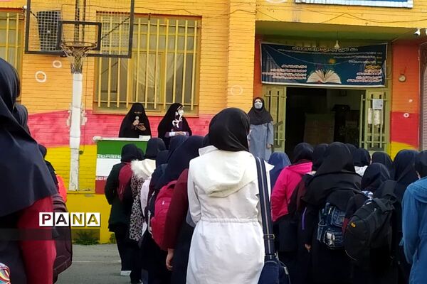 رنگ و بوی پاییزی با حضور دانش‌آموزان در مدارس