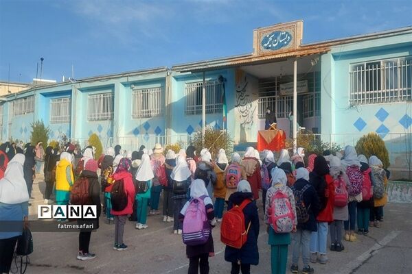 حضور حداکثری دانش‌آموزان در اولین روز آموزش حضوری در فیروزکوه