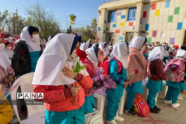 بازگشایی حضوری مدارس در آباده