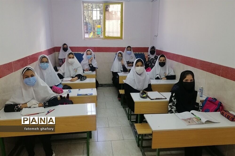 حضور پرشور دانش‌آموزان دماوند در مدارس
