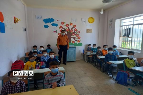 بازگشایی حضوری مدارس شهرستان داراب