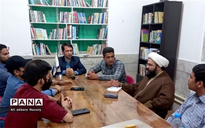 اعضای مجلس دانش‌آموزی کاشمر مشاور نماینده شهرستان شدند