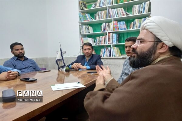 دیدار نماینده ترشیز با اعضای هیات رئیسه مجلس دانش‌آموزی پسران